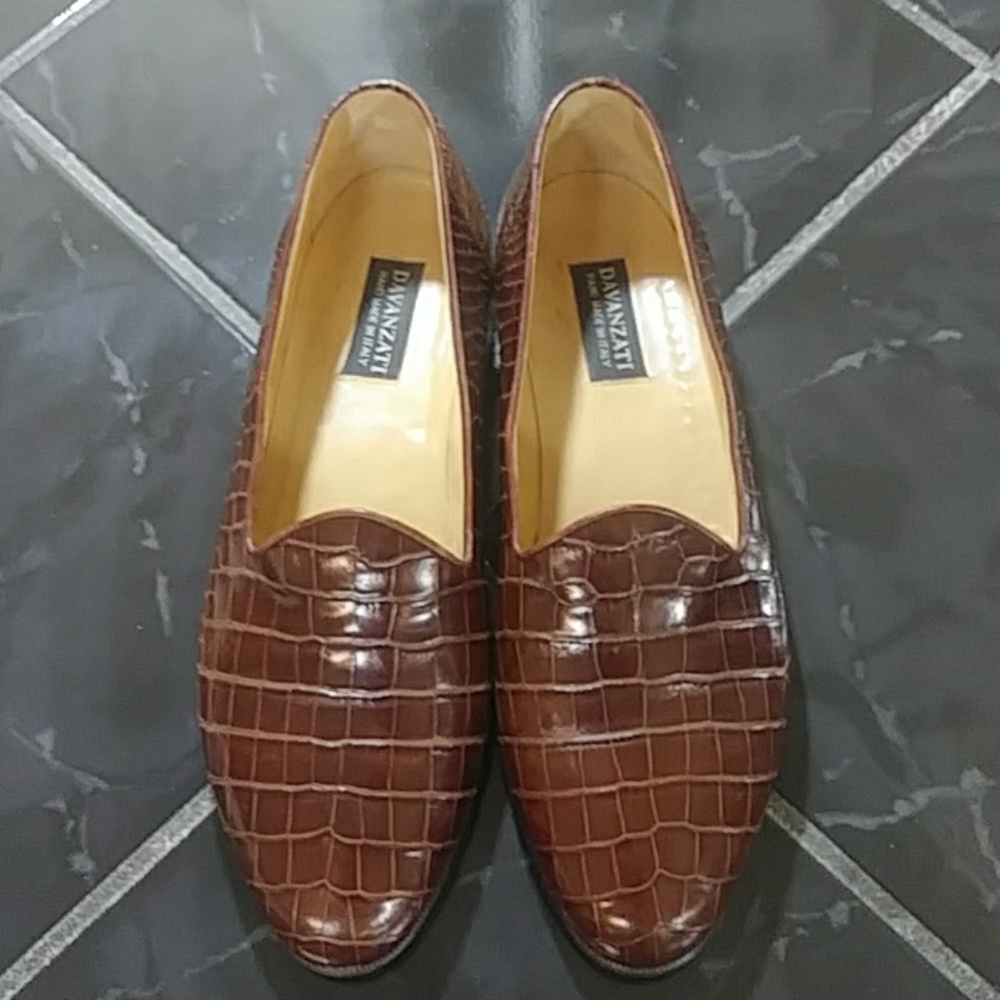 Davanzati Brown alligator loafers